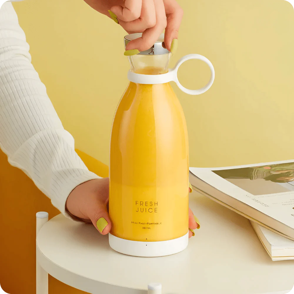 JuicyBlend™ – Le Mixeur Portable Ultime pour Jus & Smoothies